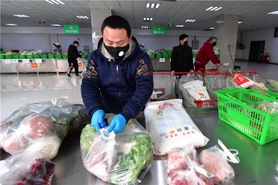 河北唐山农副产品批发市场推出配送服务 方便居民买菜